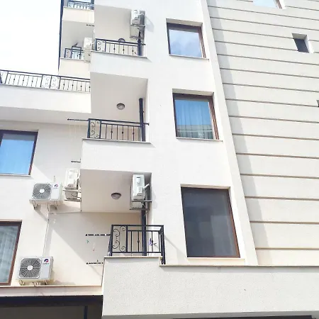 דירה Flora 1 בורגאס