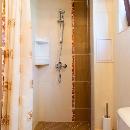 Flora 1 Apartment Burgas